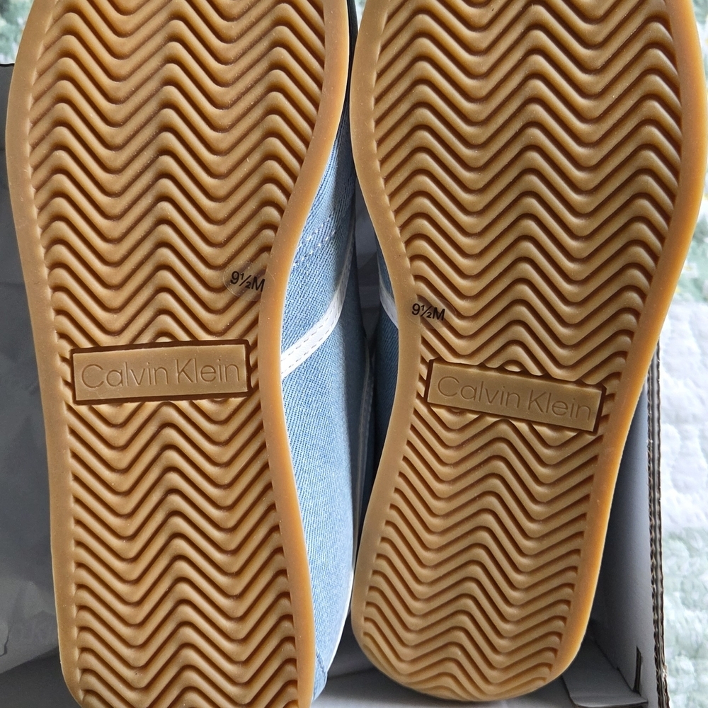 Calvin Klein Medium Blue Footwear - Picture 14 of 15